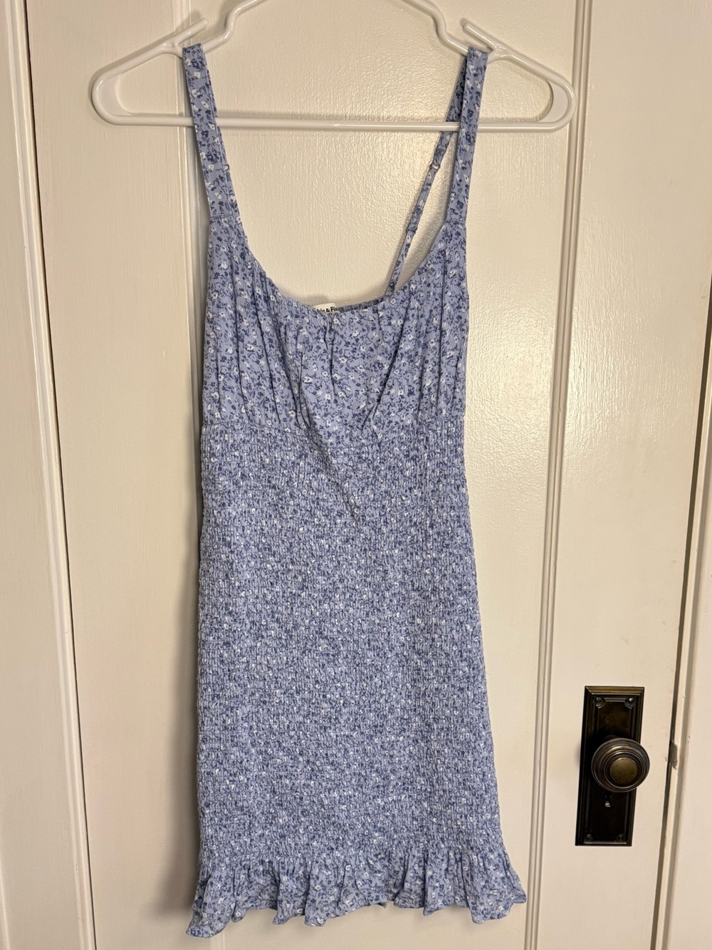 Abercrombie and Fitch stretchy fitted floral dress size small